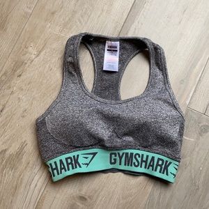 Teal Gymshark sports bra (sm) 🦈